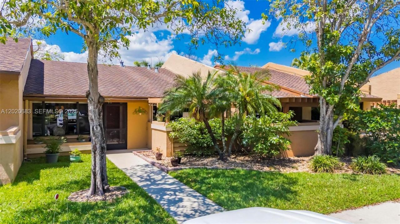828 NW 79th Ter, Plantation, FL 33324 Photo
