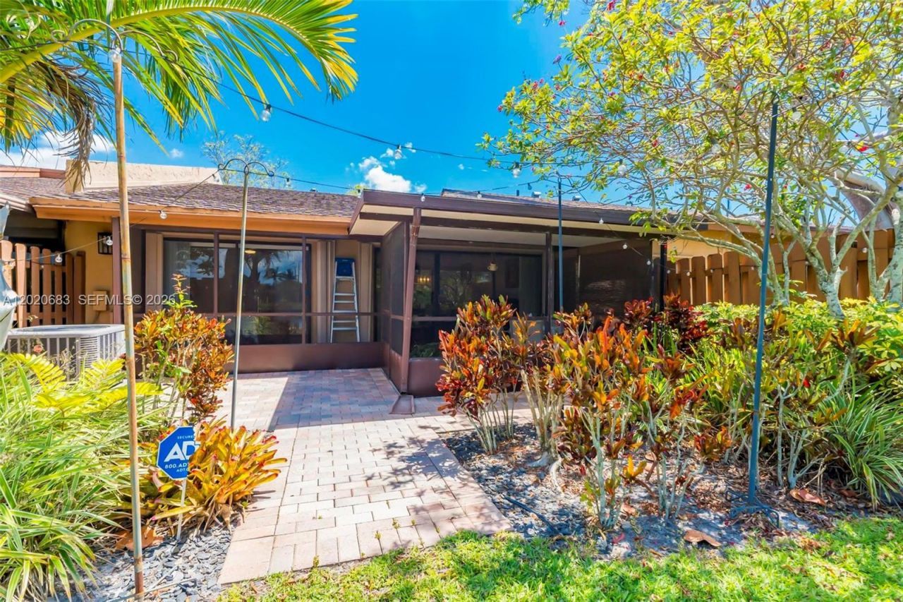 828 NW 79th Ter, Plantation, FL 33324 Photo