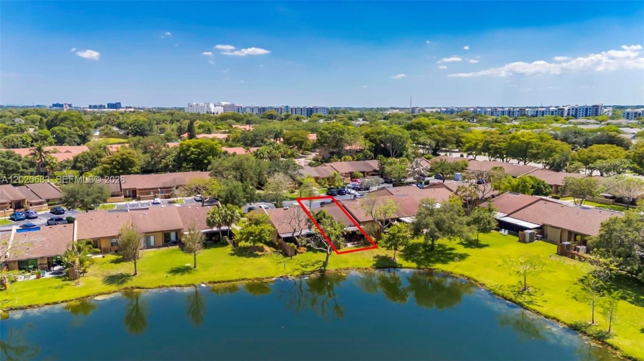 828 NW 79th Ter, Plantation, FL 33324 Photo