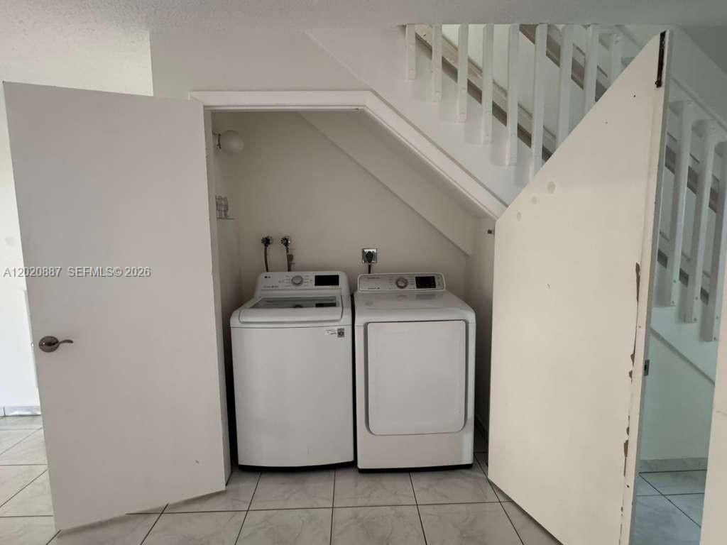 8059 NW 8th St, Unit 4, Miami, FL 33126 Photo
