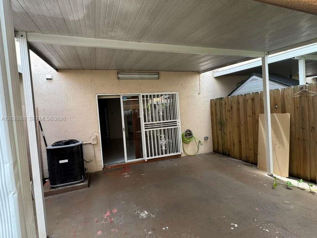8059 NW 8th St, Unit 4, Miami, FL 33126 Photo