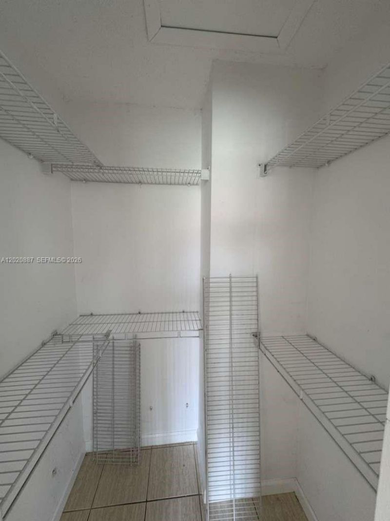 8059 NW 8th St, Unit 4, Miami, FL 33126 Photo