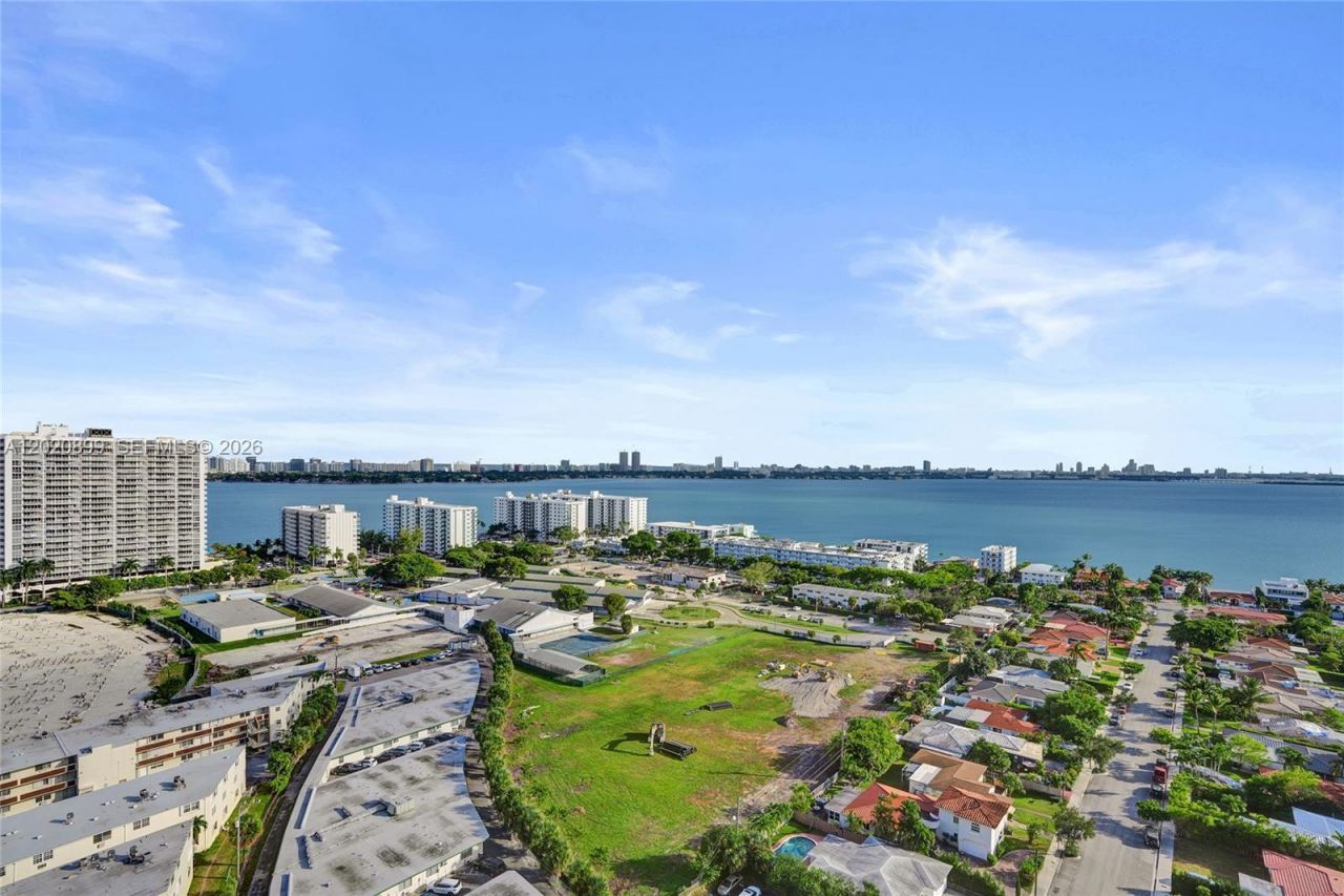 7901 Hispanola Ave , Unit 2010, North Bay Village, FL 33141 Photo
