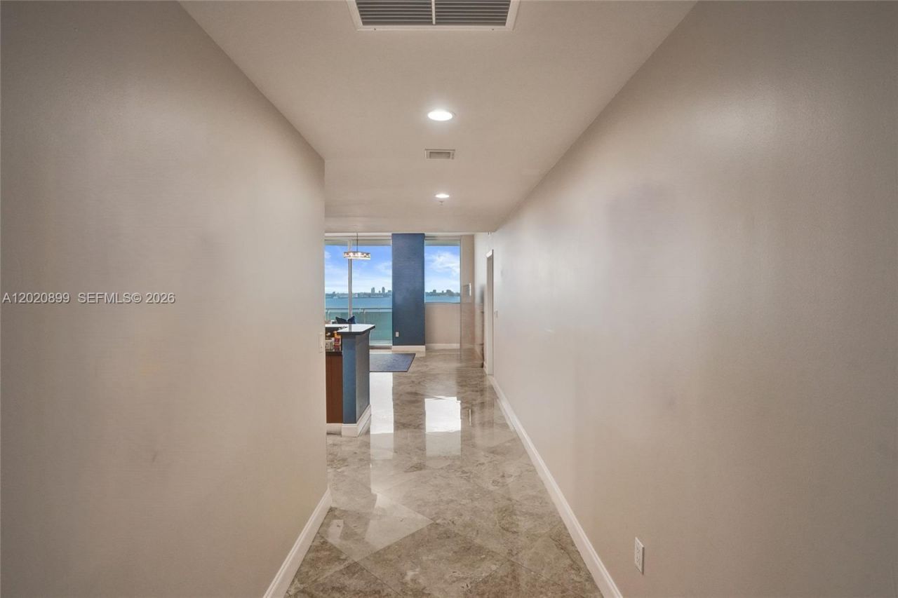 7901 Hispanola Ave , Unit 2010, North Bay Village, FL 33141 Photo