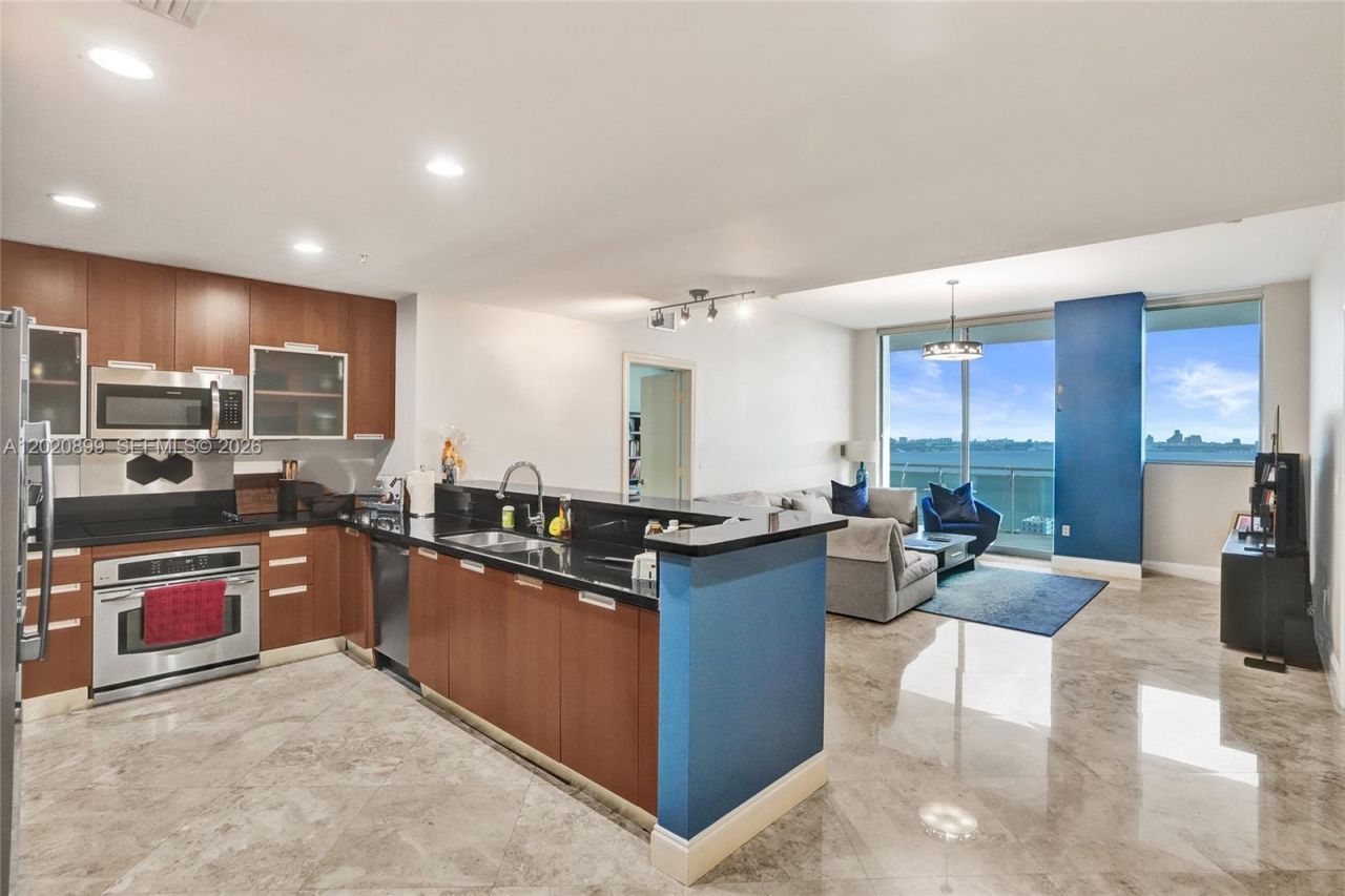 7901 Hispanola Ave , Unit 2010, North Bay Village, FL 33141 Photo