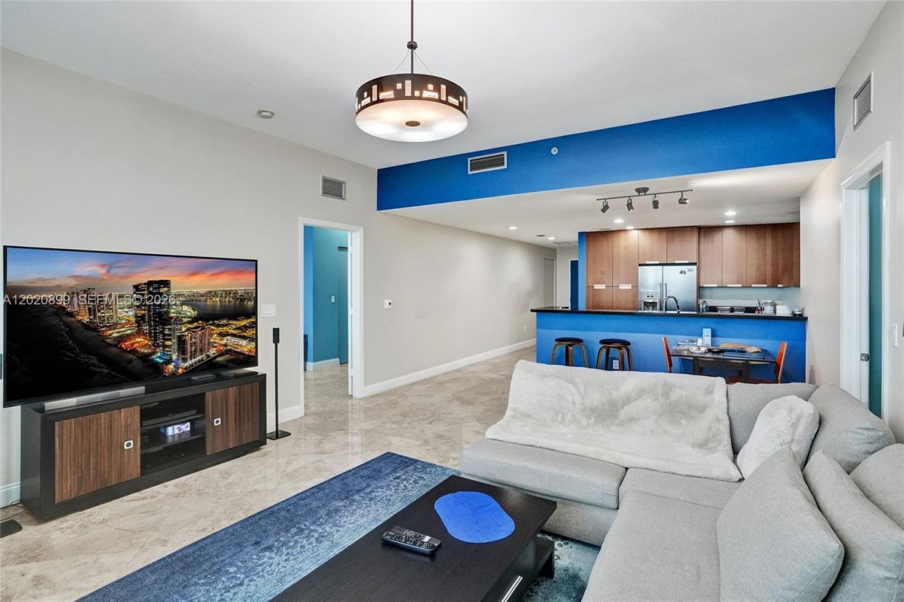 7901 Hispanola Ave , Unit 2010, North Bay Village, FL 33141 Photo