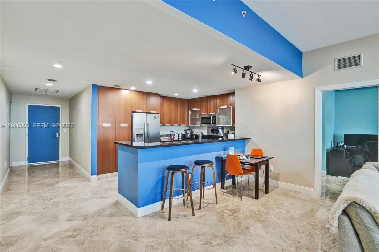 7901 Hispanola Ave , Unit 2010, North Bay Village, FL 33141 Photo