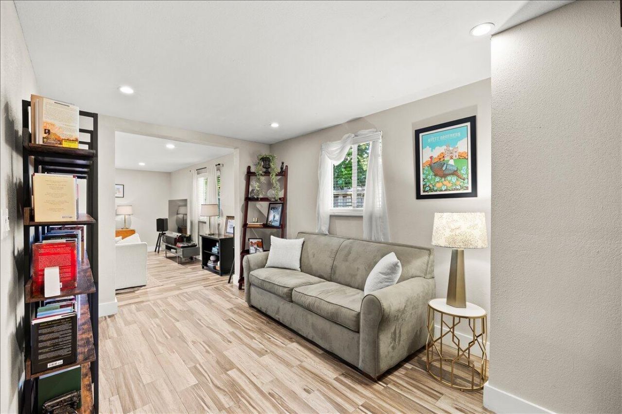 1421 NW 7th Terrace, Fort Lauderdale, FL 33311 Photo