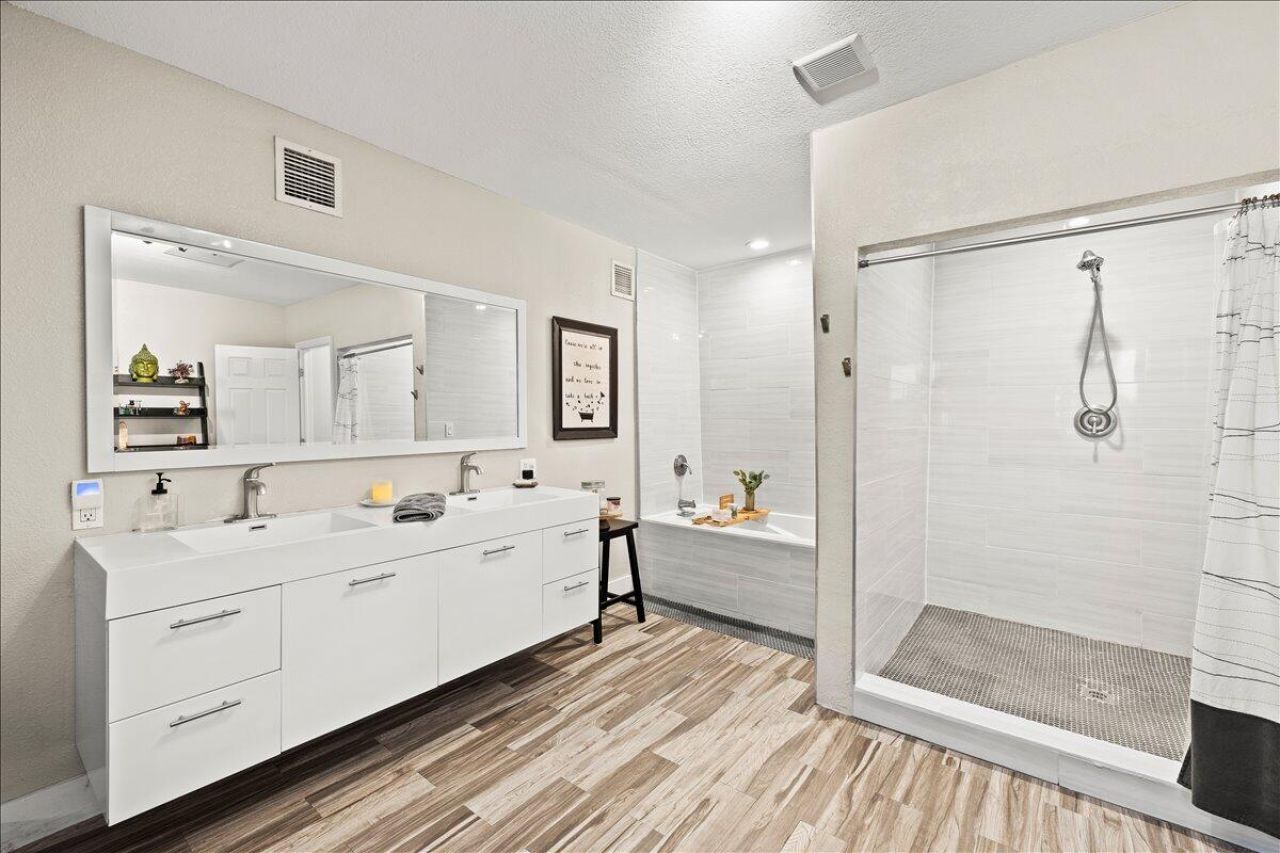 1421 NW 7th Terrace, Fort Lauderdale, FL 33311 Photo