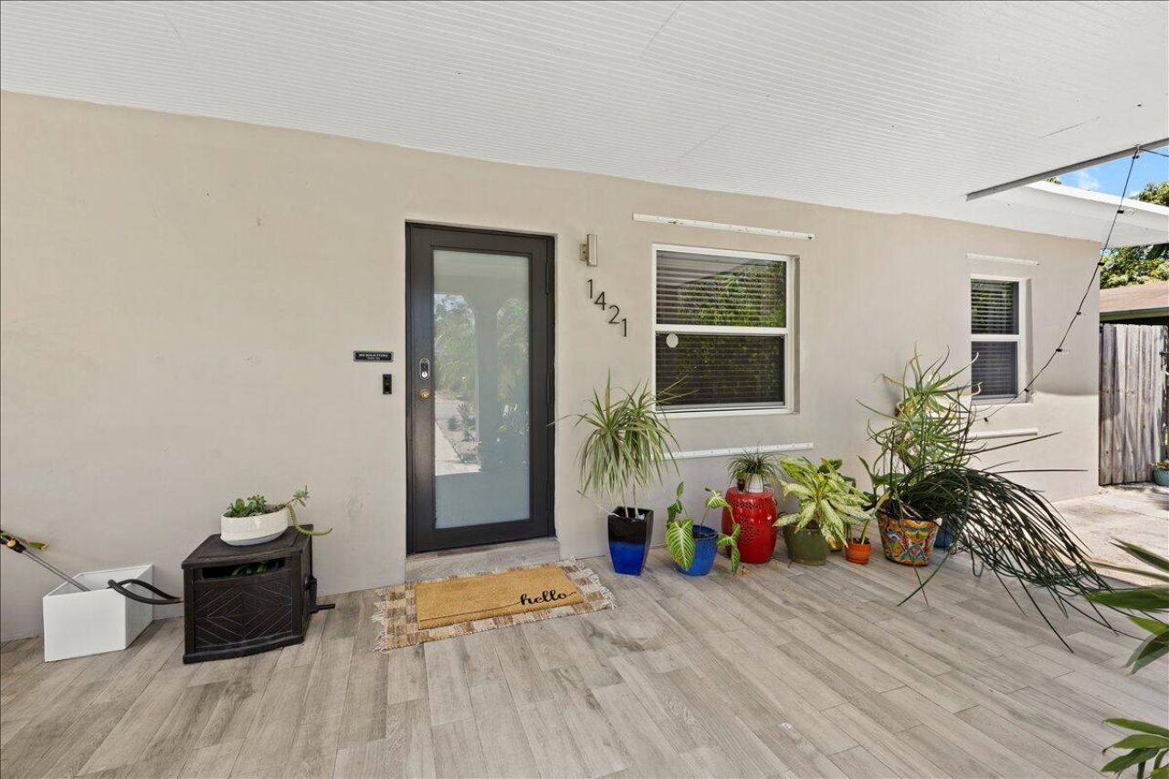 1421 NW 7th Terrace, Fort Lauderdale, FL 33311 Photo