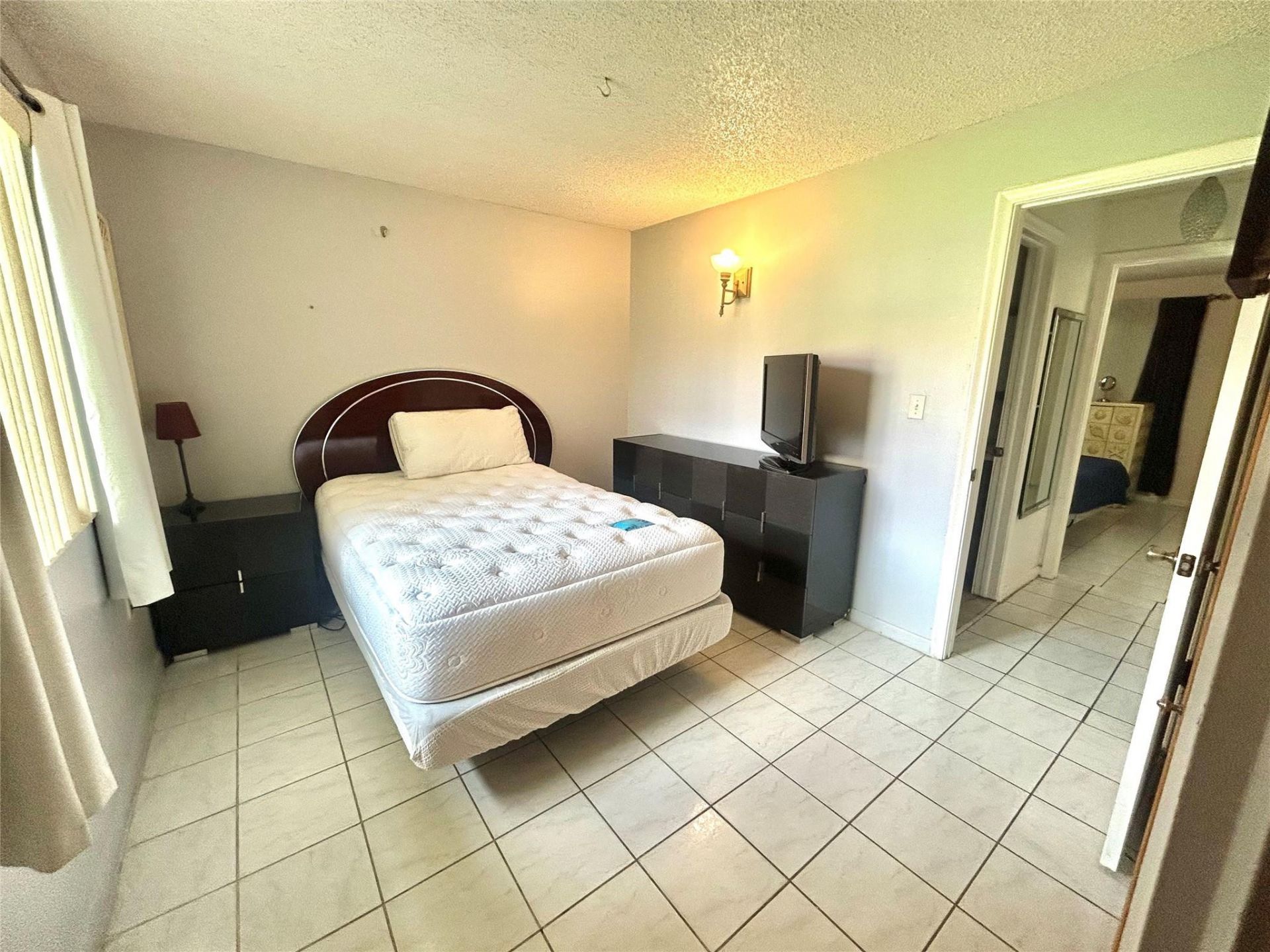 6100 Forest Hill Boulevard, Unit 101, West Palm Beach, FL 33415 Photo
