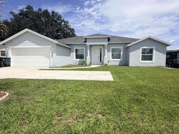 981 SW California Boulevard, Port St. Lucie, FL 34953