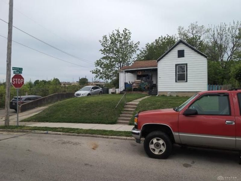 63 S Plaza Avenue, Dayton, OH 45417 Photo 3