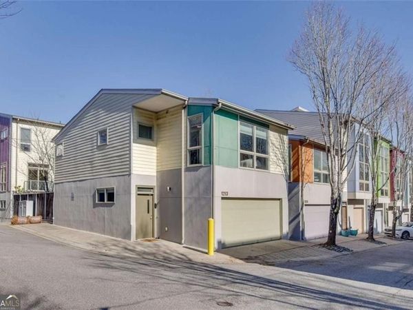 1213 Van Allen Mews NW , Atlanta, GA 30318