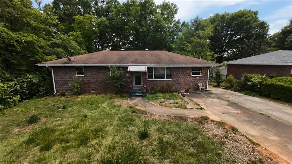 339 Windemere Way, Jonesboro, GA 30238 Main Photo