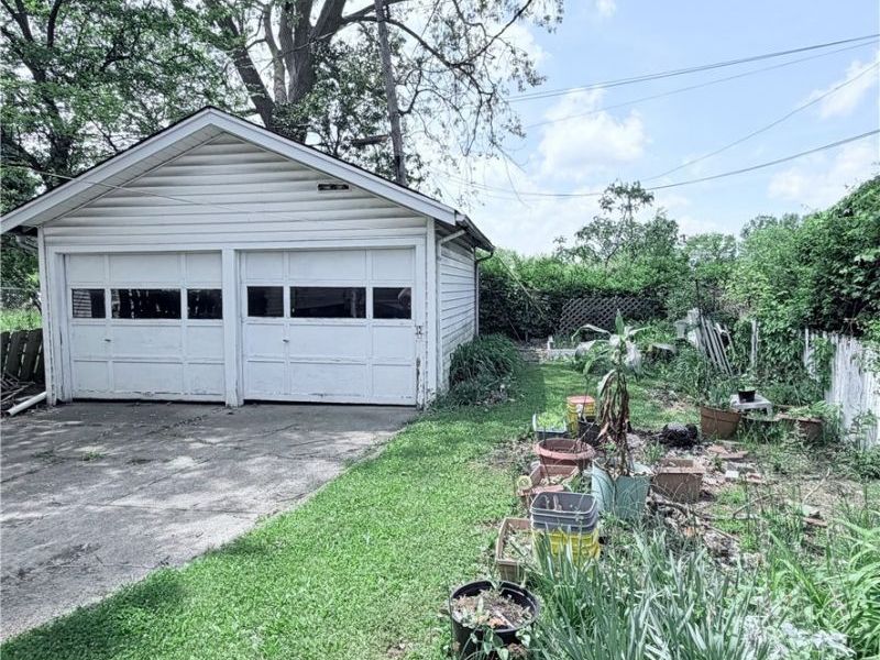 3196 W 116th Street, Cleveland, OH 44111 Photo 24