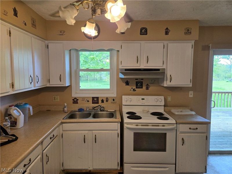 5401 W Maple Avenue, Geneva, OH 44041 Photo 7