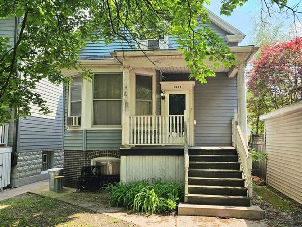 1965 W Berwyn Avenue , Chicago, IL 60640