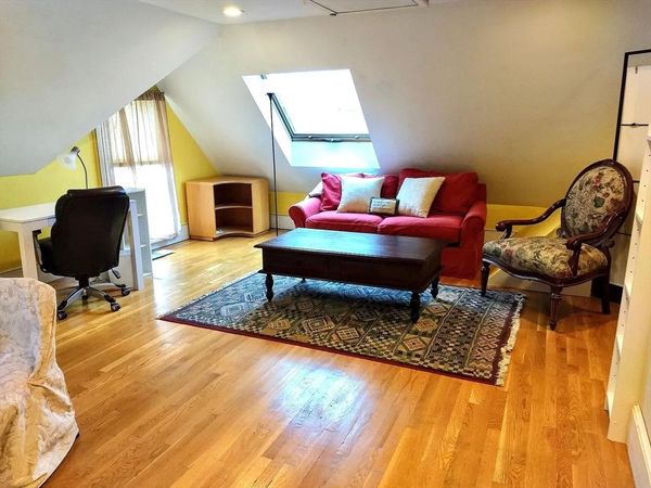 143 Walnut St, Unit Studio, Newton, MA 02460