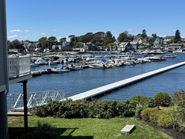 263 East Main Street, Gloucester, MA 01930