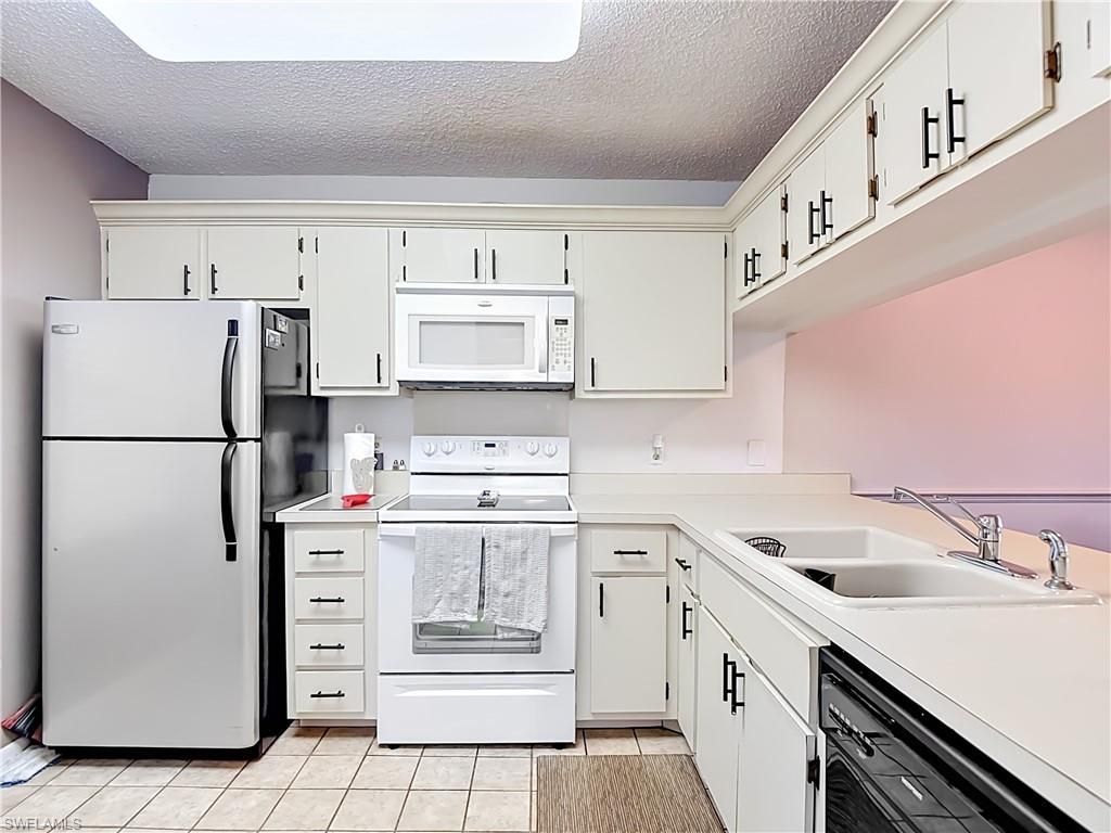1708 Kings Lake Blvd, Unit 5-106, Naples, FL 34112 Photo
