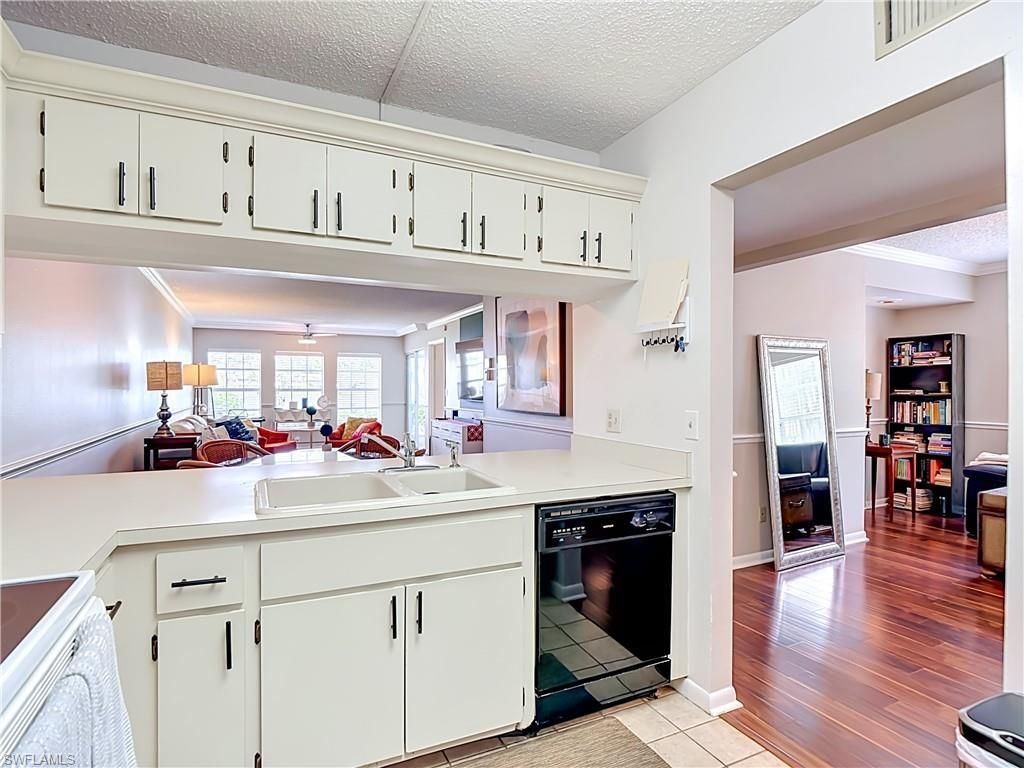 1708 Kings Lake Blvd, Unit 5-106, Naples, FL 34112 Photo
