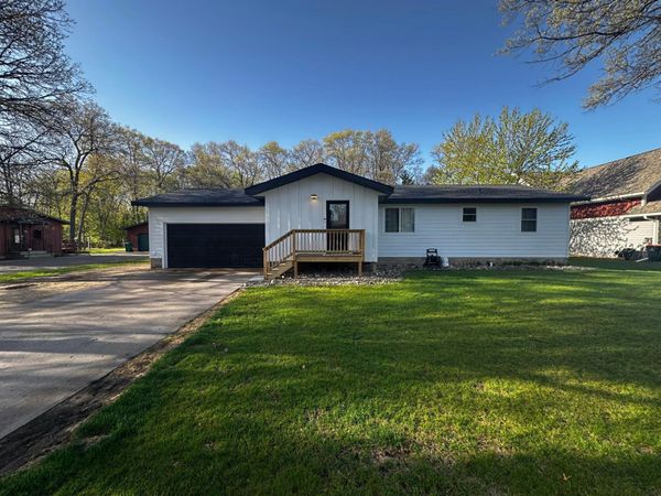 6141 Donald Street , Baxter, MN 56425