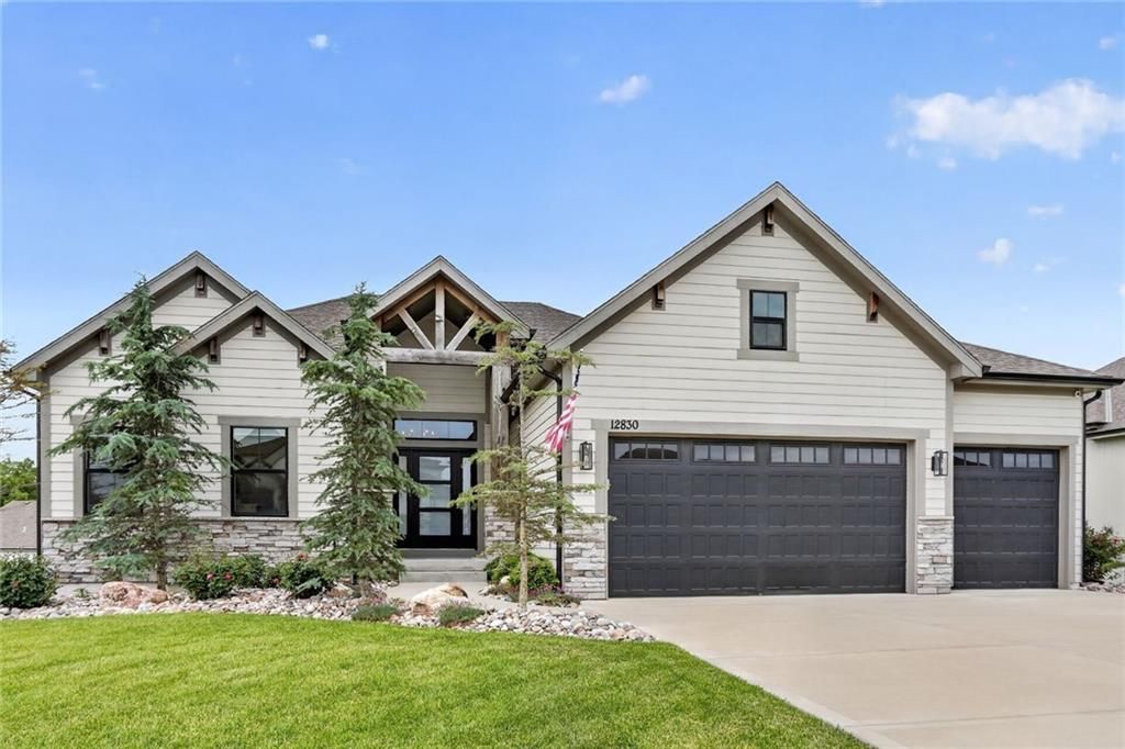 12830 N Arbor Way, Platte City, MO 64079 Main Photo