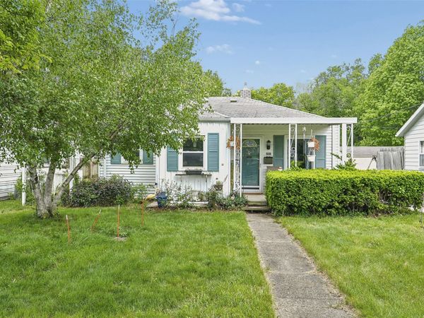 1538 56th Street, Des Moines, IA 50311