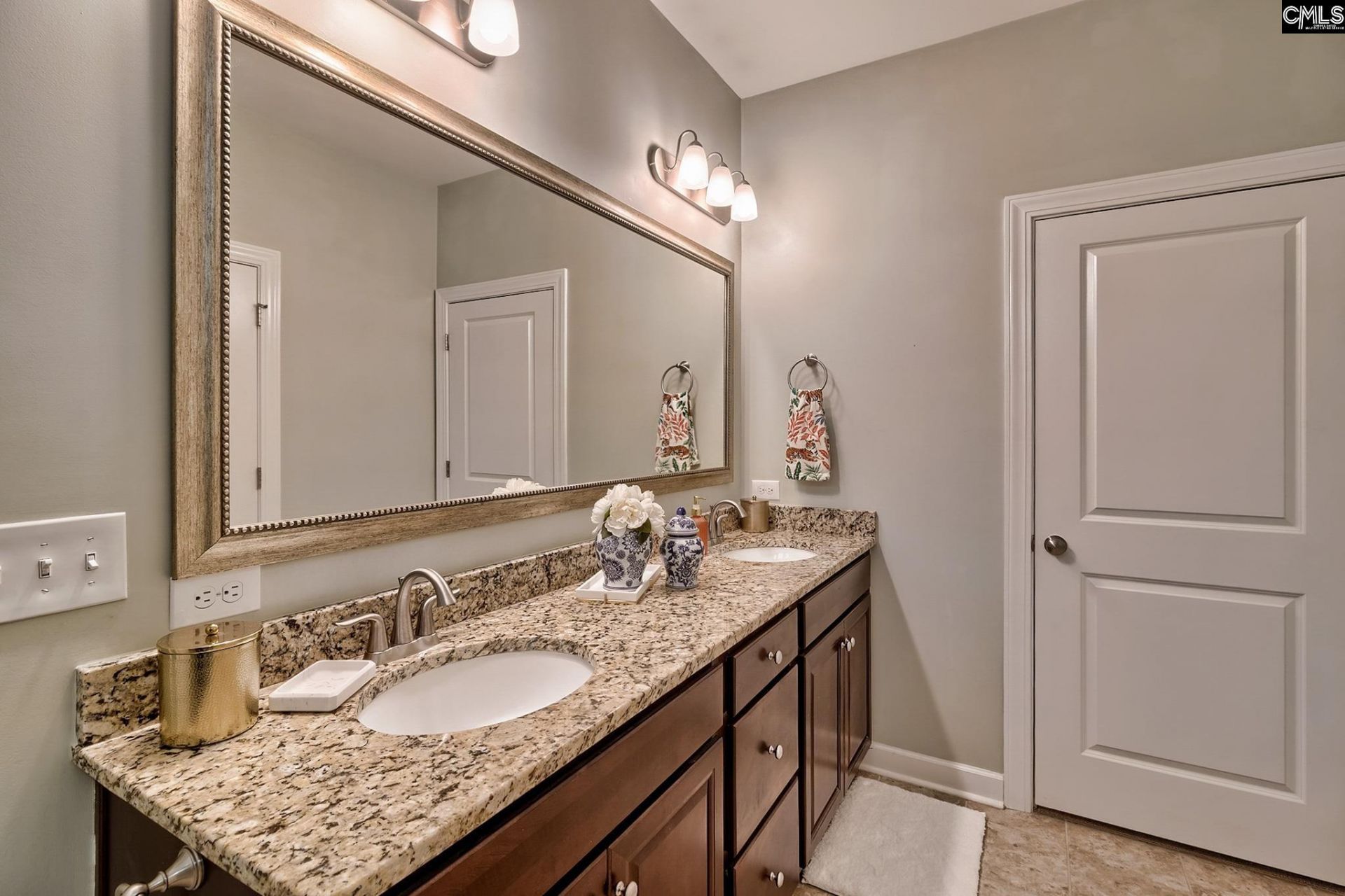 724 Xander Way  Photo 15