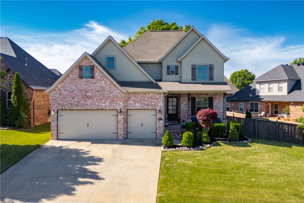 4300 W Candlewood Place, Rogers, AR 72758 Main Photo