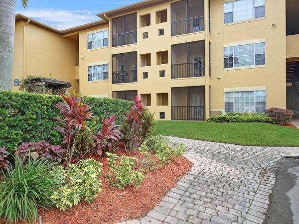 4311 BAYSIDE VILLAGE DRIVE , Unit 303, TAMPA, FL 33615