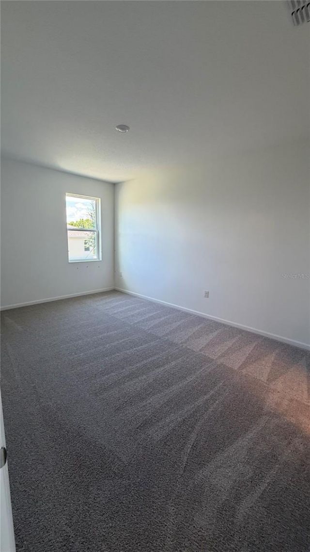6205 Sanders Grove Circle, Okahumpka, FL 34762 Photo