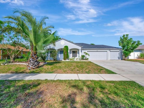 6427 CLAIR SHORE DRIVE , APOLLO BEACH, FL 33572