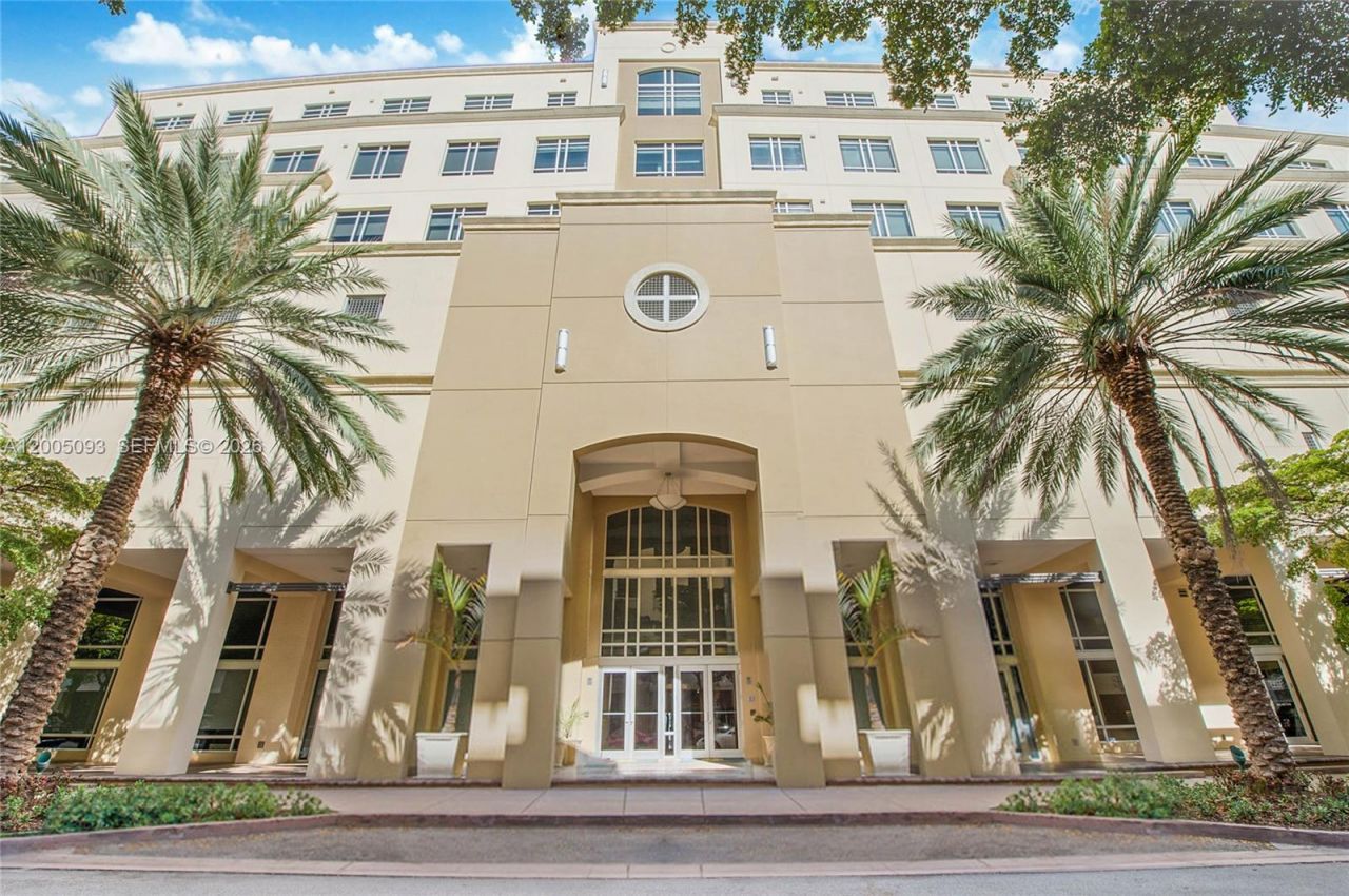 135 San Lorenzo Ave, Unit 720, Coral Gables, FL 33146 Main Photo