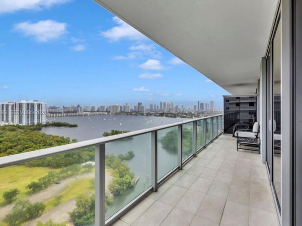 16385 Biscayne Blvd , Unit 2101, North Miami Beach, FL 33160