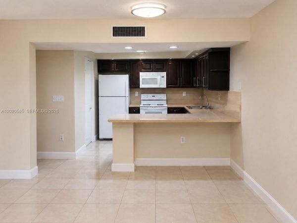 13255 SW 88 LN , Unit 406-CS, Kendall, FL 33186