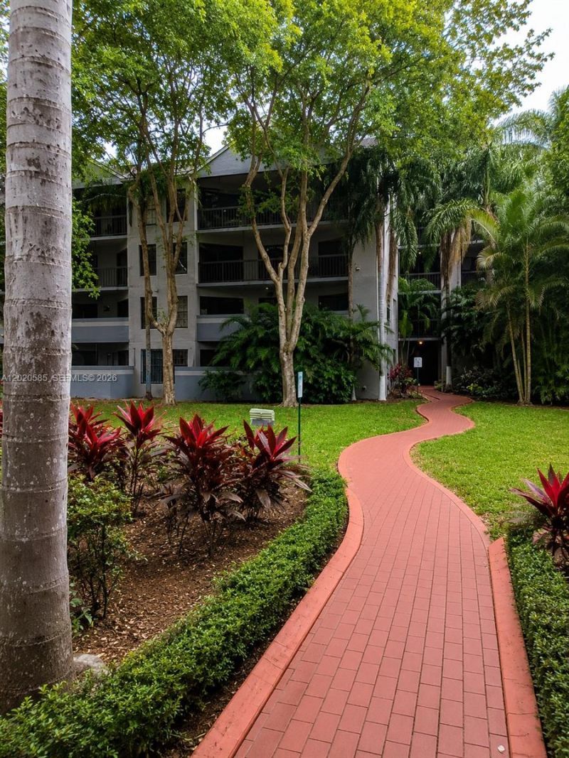 13255 SW 88 Ln , Unit 406-CS, Kendall, FL 33186 Photo
