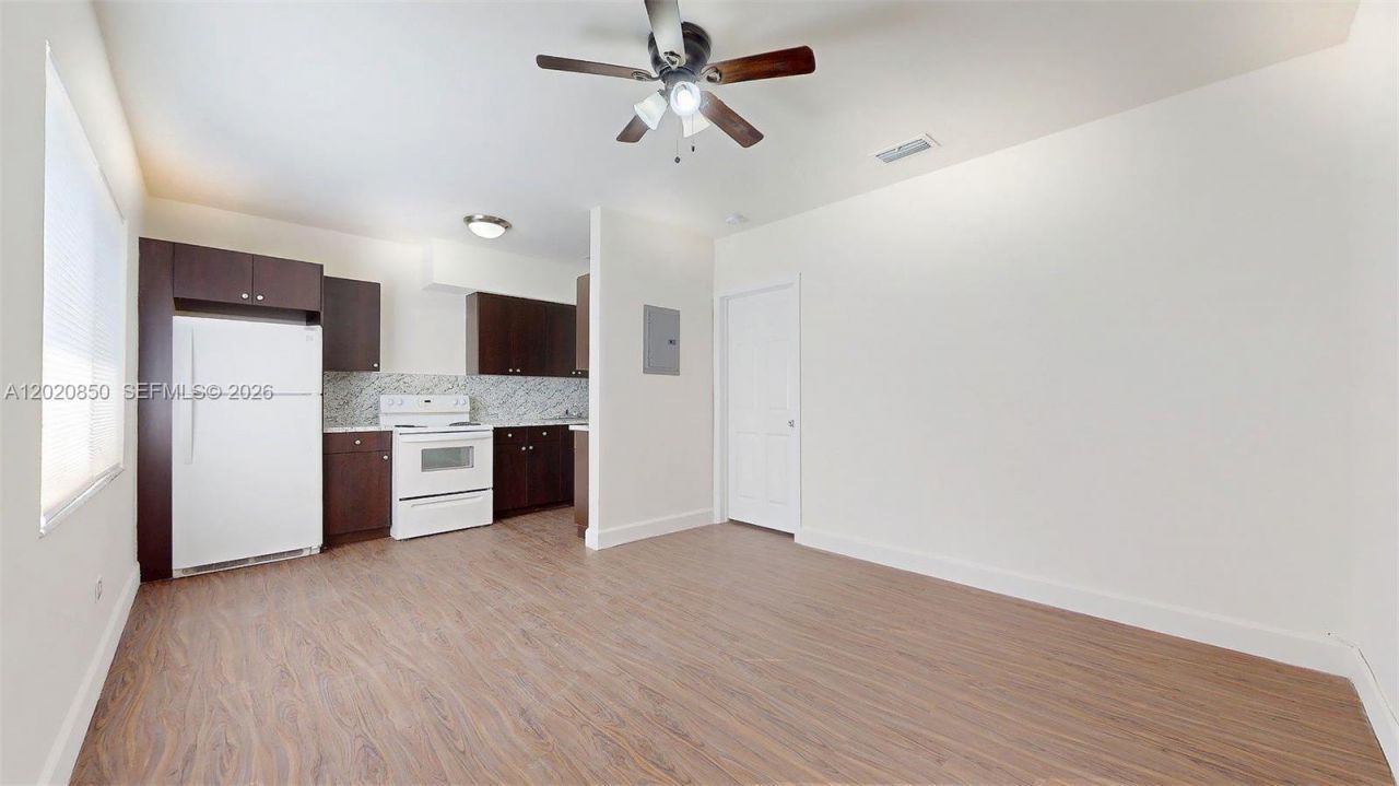 74 W 15th St, Unit 2, Hialeah, FL 33010 Photo