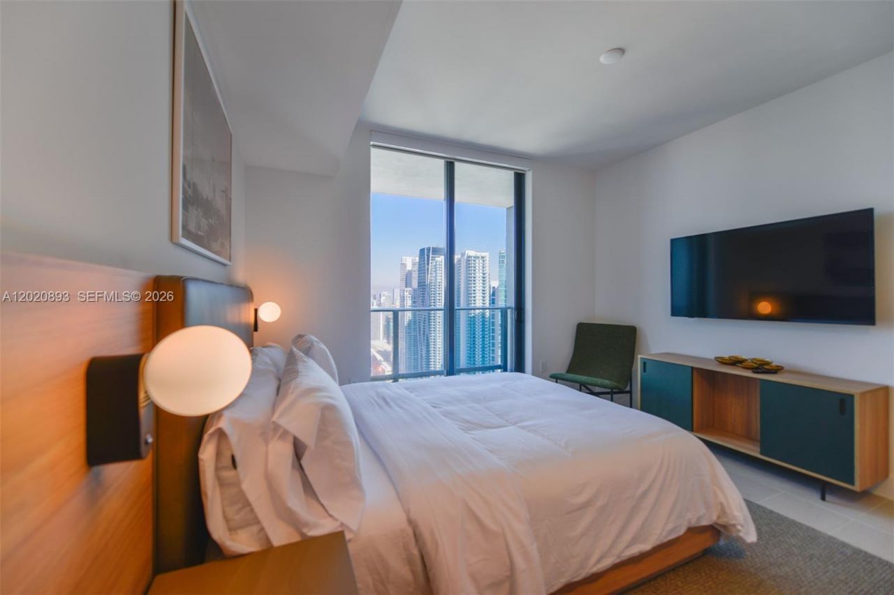 159 NE 6th St , Unit 4601, Miami, FL 33132 Photo