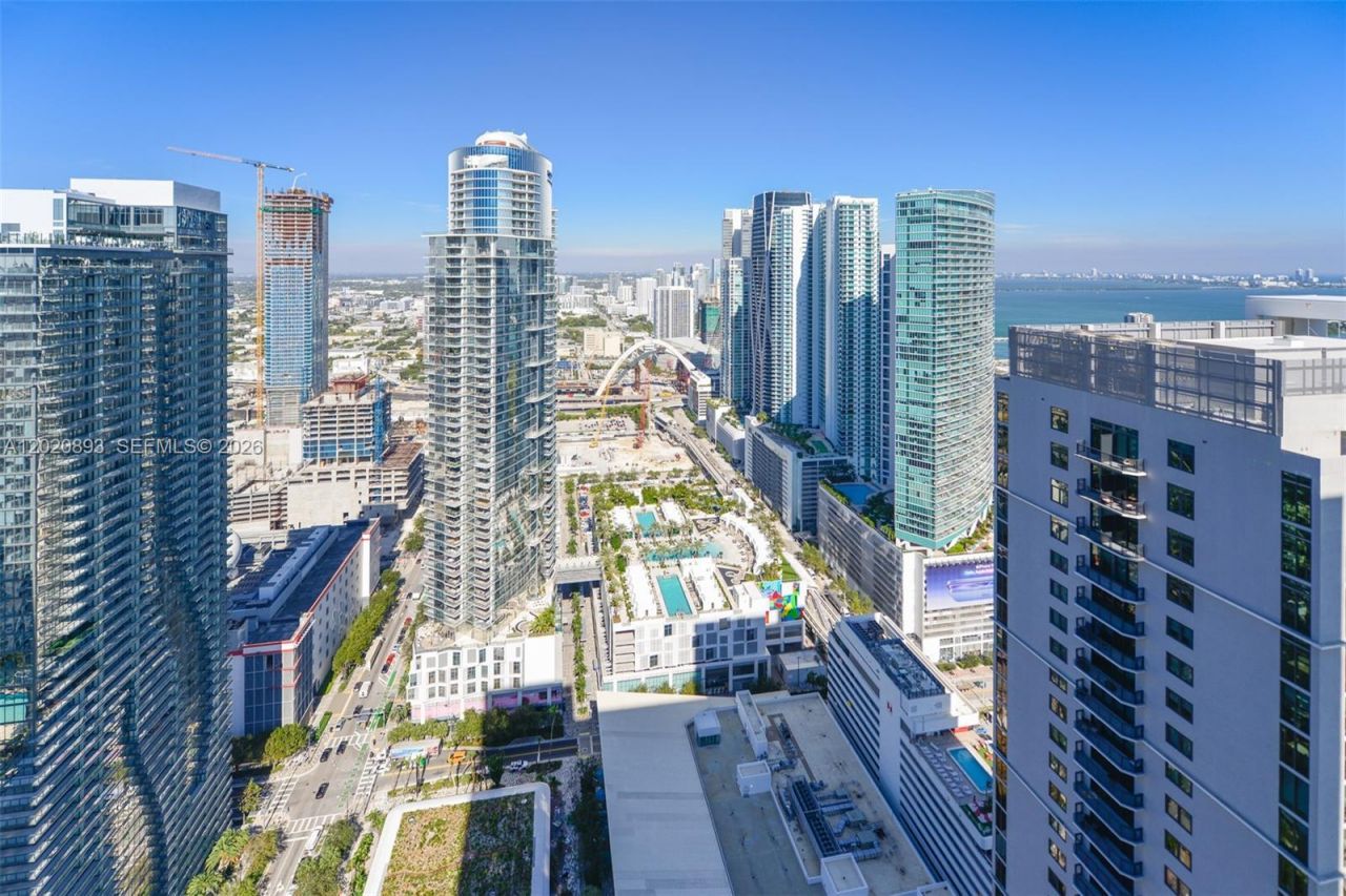159 NE 6th St , Unit 4601, Miami, FL 33132 Photo