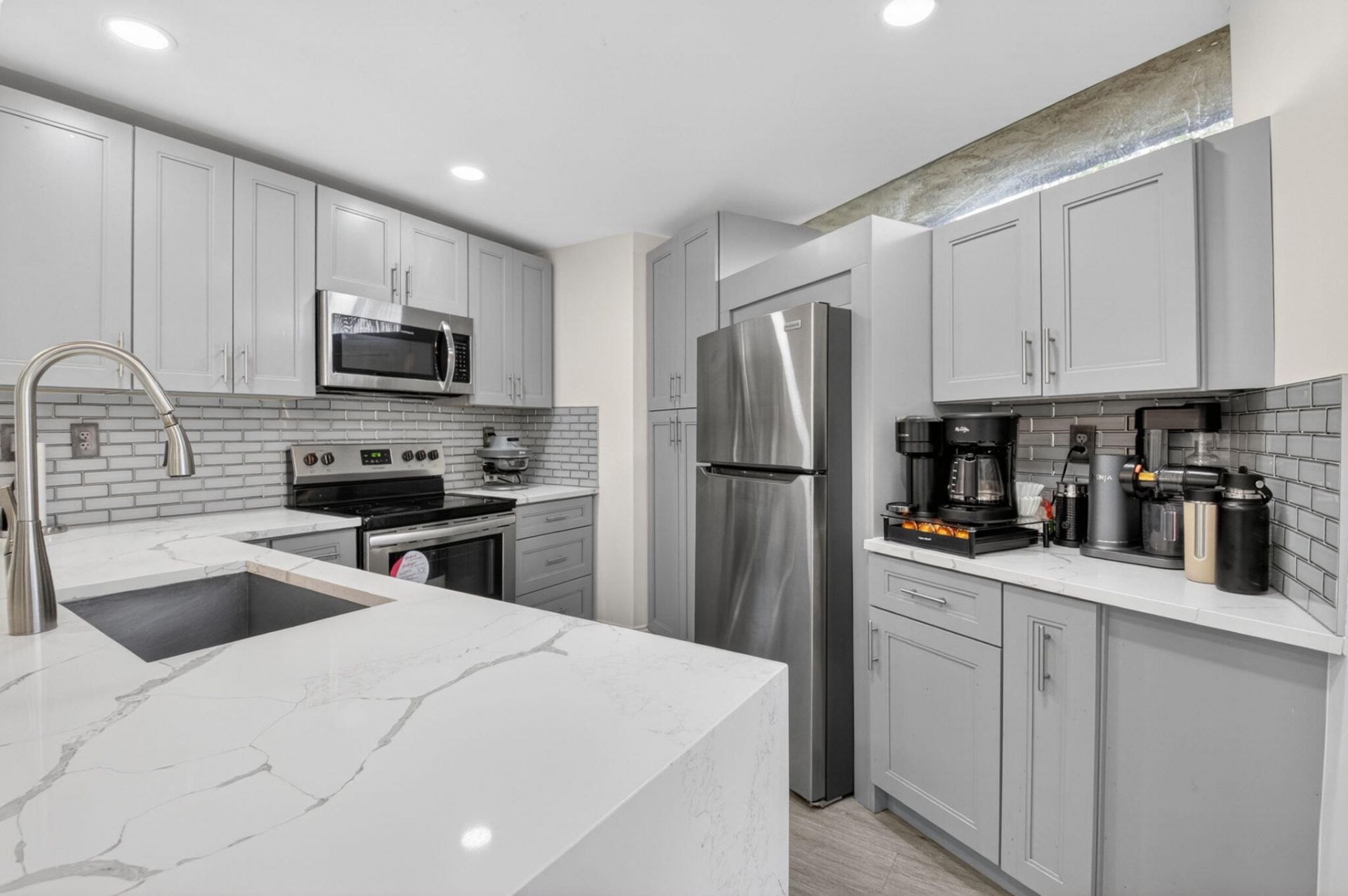 8385 Trent Court, Unit D, Boca Raton, FL 33433 Photo