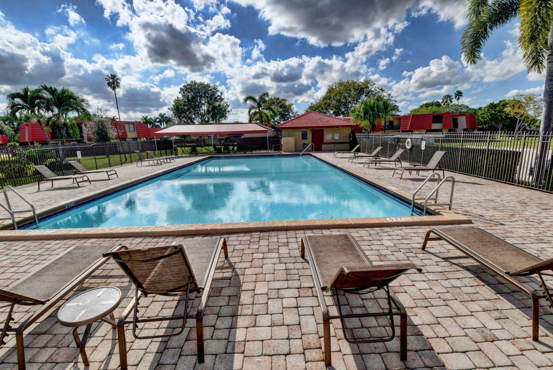 8385 Trent Court, Unit D, Boca Raton, FL 33433 Photo