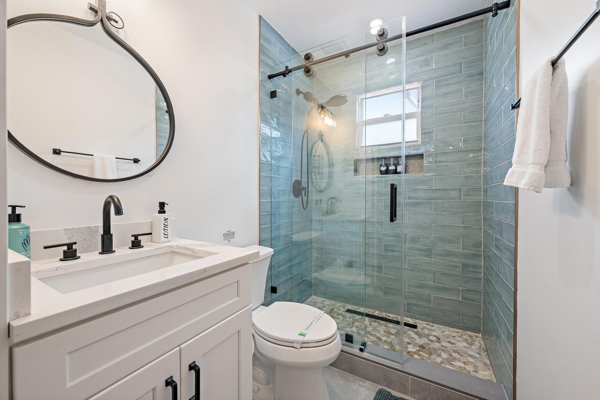 717 Macy Street, West Palm Beach, FL 33405 Photo