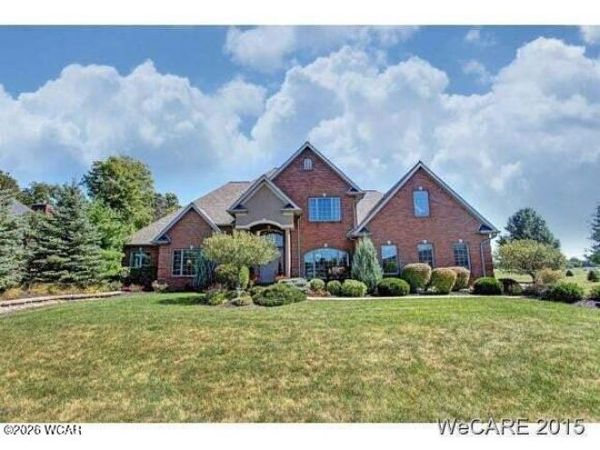 3065 Lakeshore Drive, Lima, OH 45806