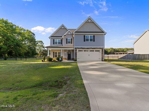 101 Weatherstone Court , Pikeville, NC 27863