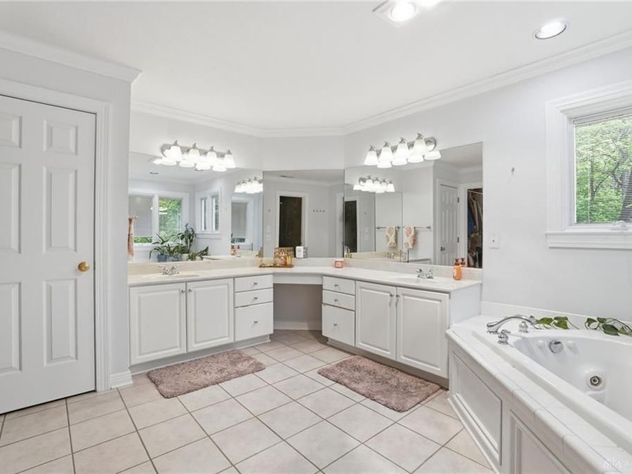 Property Image 58