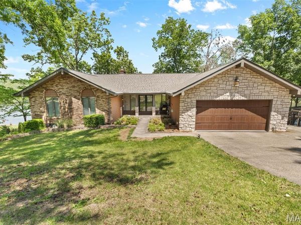 1226 S Deer Trail, Fredericktown, MO 63645