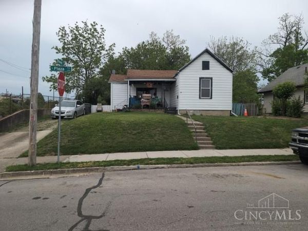 63 S Plaza Avenue, Dayton, OH 45417
