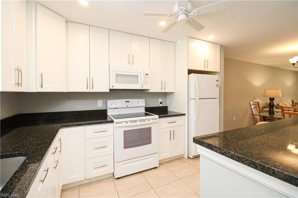 600 Valley Stream Dr , Unit F9, Naples, FL 34113 Photo